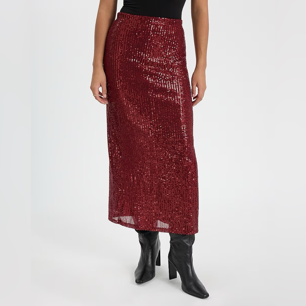 Express High Waisted Fitted Sequin Midi Skirt in Burgundy Wine